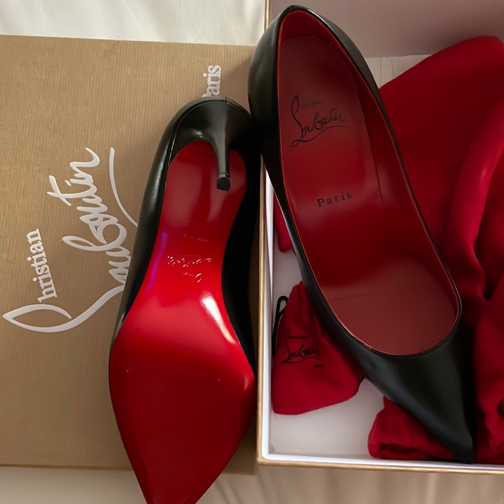 New Christian Louboutin Pumps